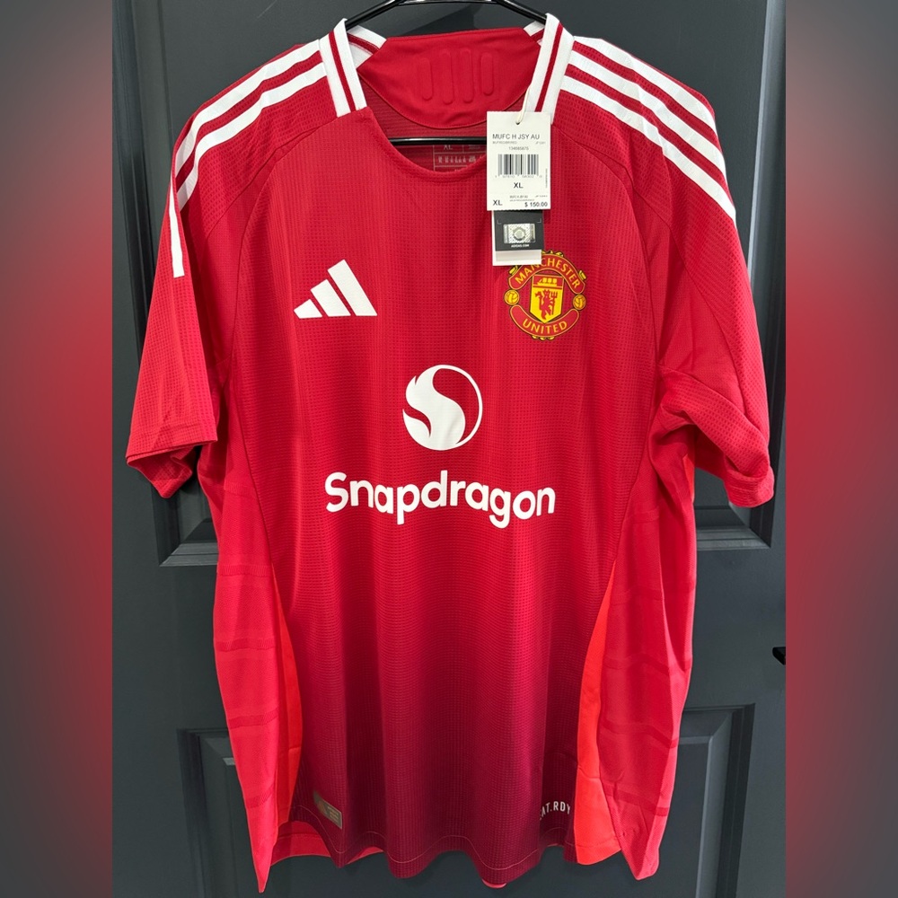 MANCHESTER UNITED 24/25 HOME AUTHENTIC JERSEY XL